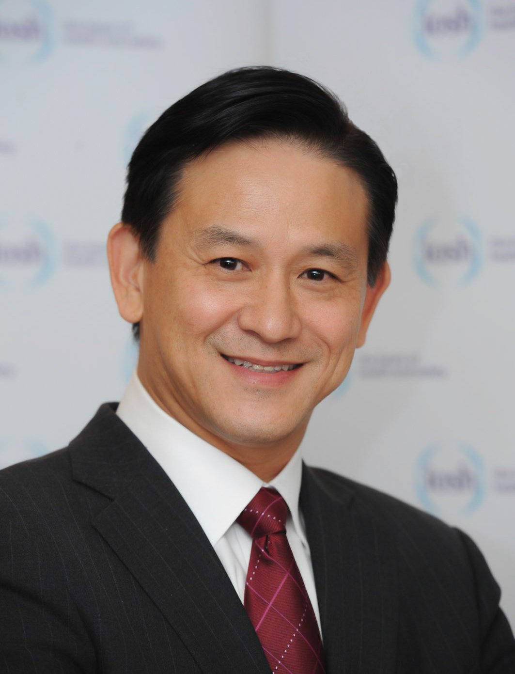 http://mc.hkie.org.hk://Upload/Doc/11008e23-d7df-4410-b7cf-83effdba0339_PhotoHoVin.jpg